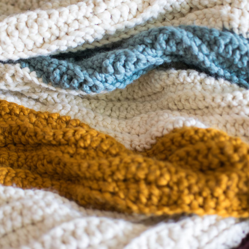 Chunky Wave Blanket